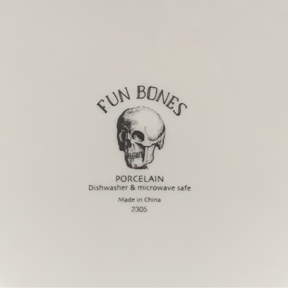 Fun Bones Dapper Skeleton Wedding Couple Halloween Salad Plate - Picture 10 of 10